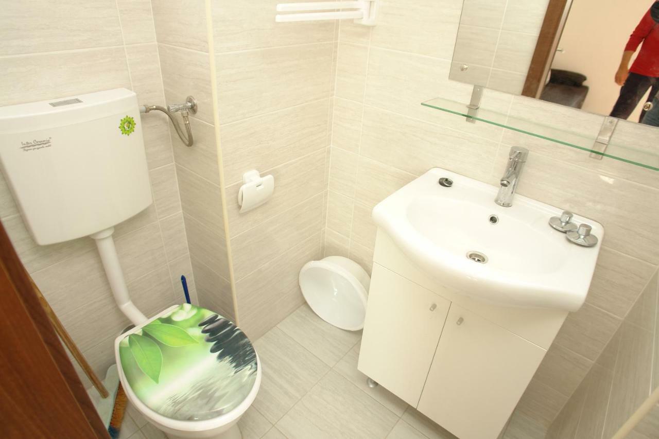 Apartmani Stambuk Mandre Exterior photo